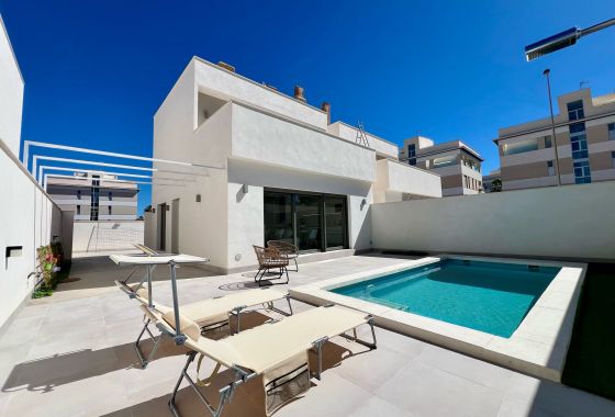 Villa · Obra nueva - Orihuela Costa · Alicante