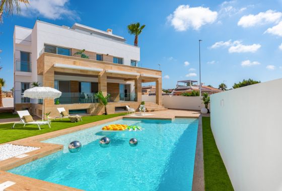 Villa · New Build - Ciudad Quesada · Alicante