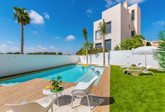 Villa · New Build - Ciudad Quesada · Alicante
