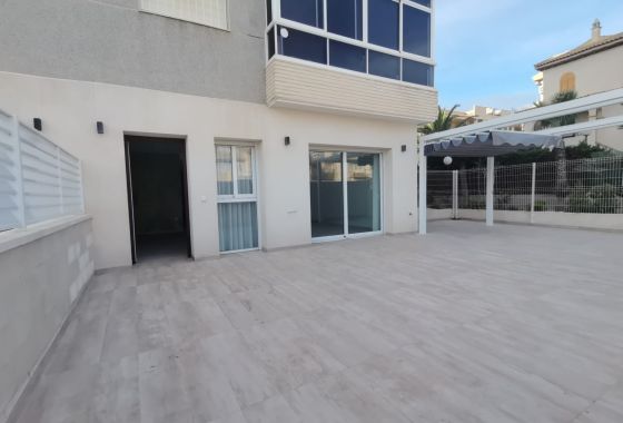 一楼 · 新建筑 - Torrevieja · Alicante