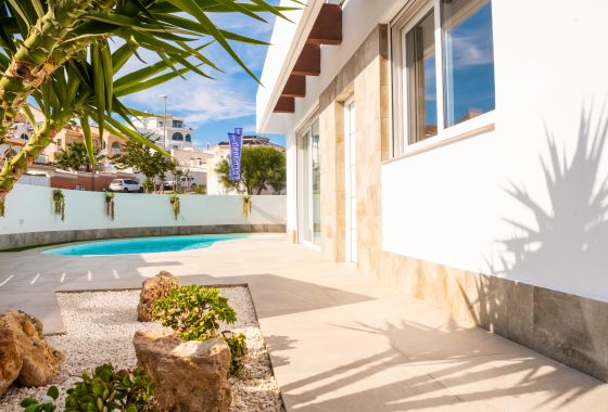 Villa · New Build - Ciudad Quesada · Alicante