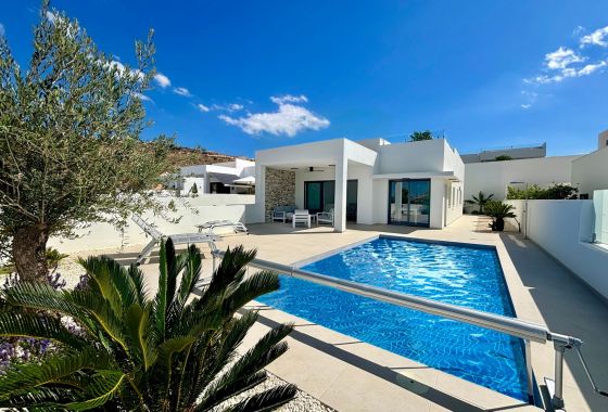 Villa · Obra nueva - Rojales · Alicante