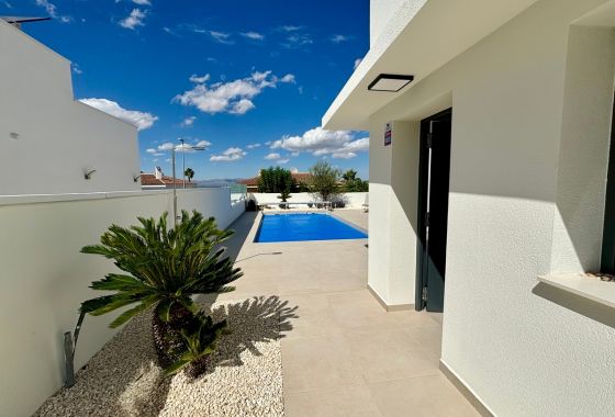 Villa · Obra nueva - Rojales · Alicante