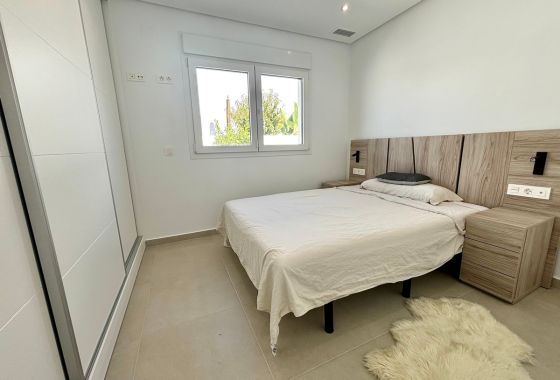 Villa · Obra nueva - Rojales · Alicante