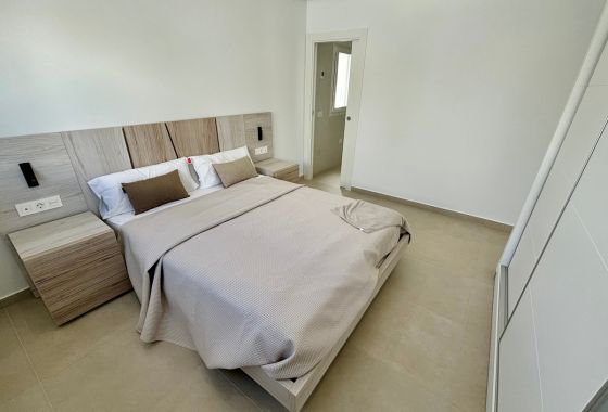 Villa · Obra nueva - Rojales · Alicante