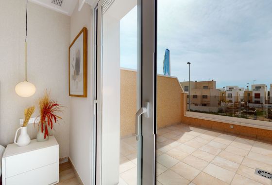 Adosado · Obra nueva - Pilar De La Horadada · Alicante
