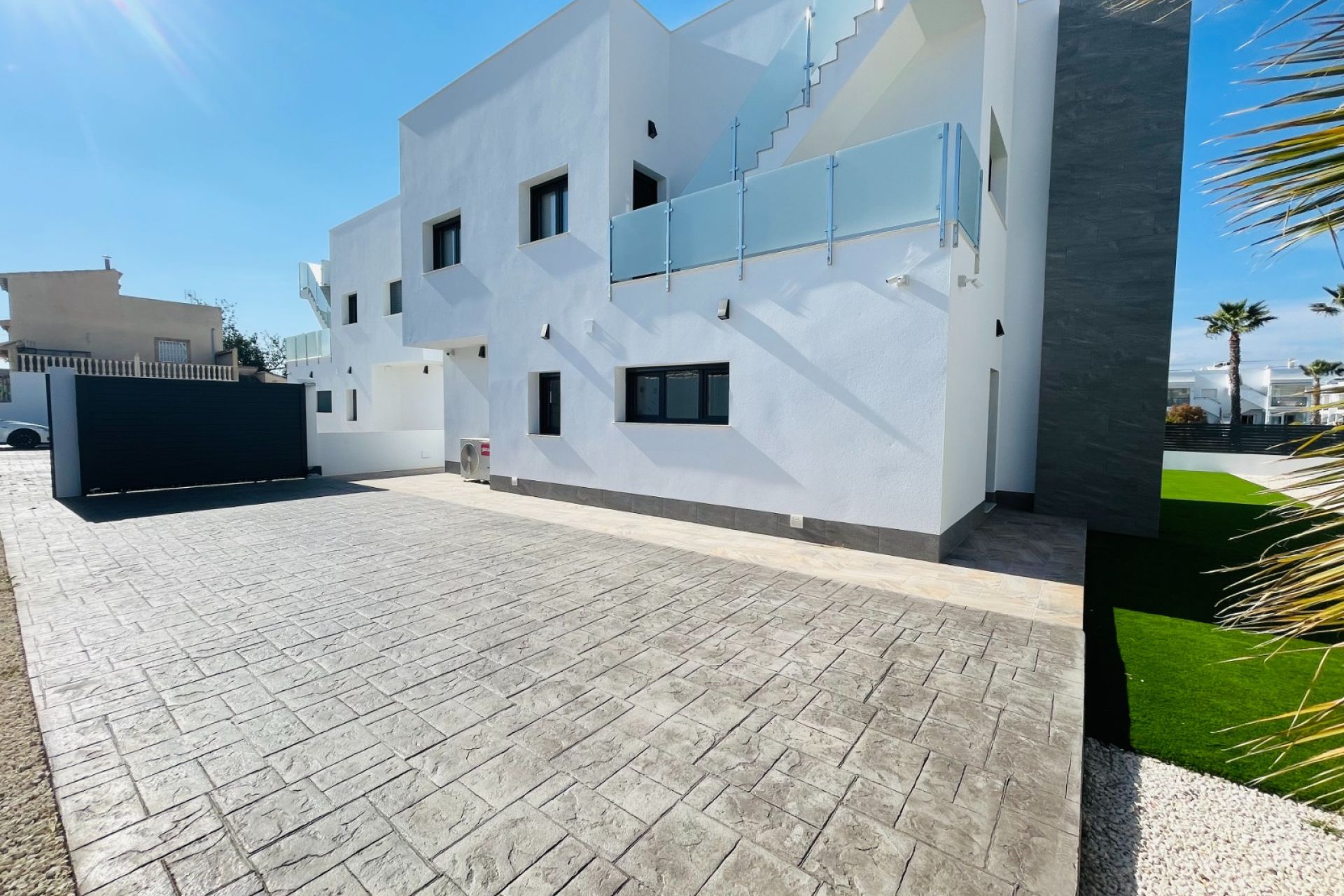 Neue Gebäude - Villa - Torrevieja - Costa Blanca Süd