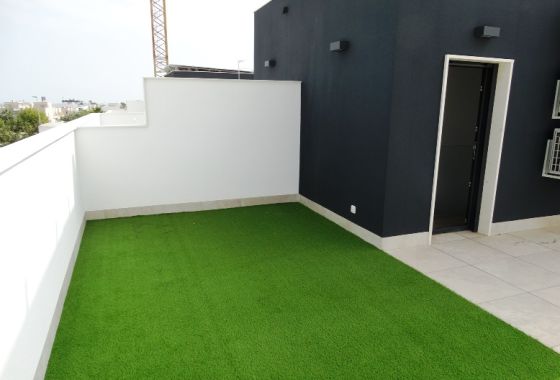 Semi-detached house · New Build - Pilar De La Horadada · Alicante
