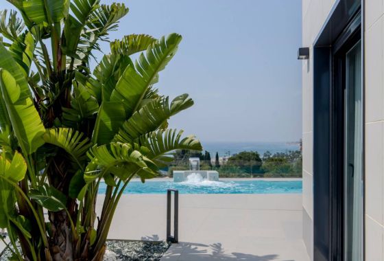 Villa · Obra nueva - Dehesa De Campoamor · Alicante