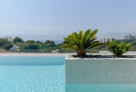 Villa · Obra nueva - Dehesa De Campoamor · Alicante