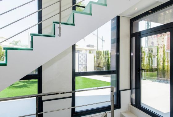 Villa · Obra nueva - Dehesa De Campoamor · Alicante