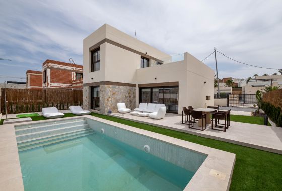 Villa · New Build - La Finca Golf · Alicante