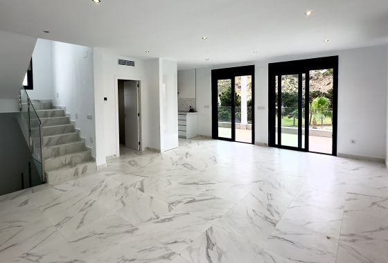 Villa · New Build - Ciudad Quesada · Alicante