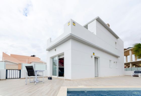 Villa · New Build - Torrevieja · Alicante