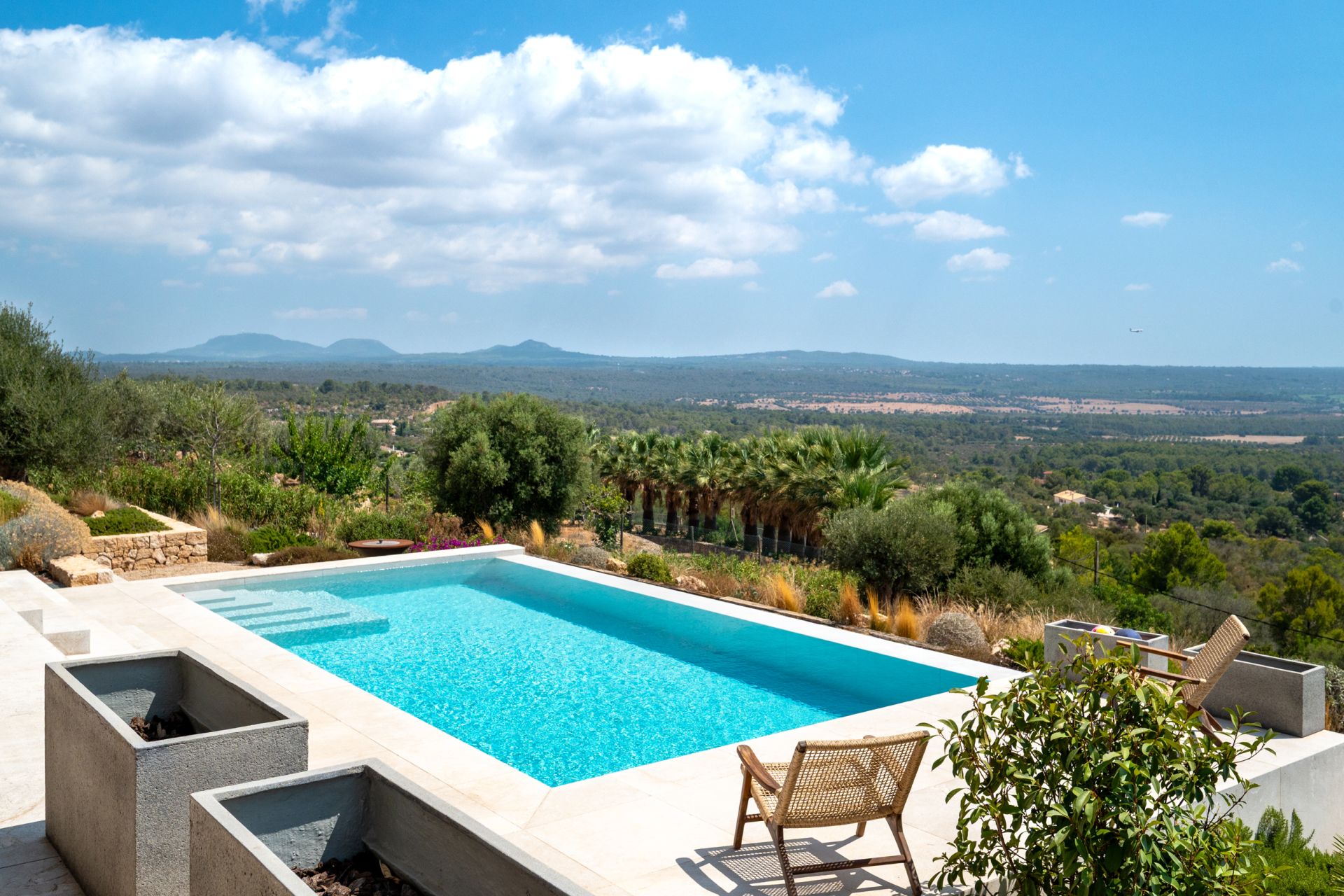 Exclusive Contemporary Rustic Estate in Puntiró, Palma de Mallorca — Image 21