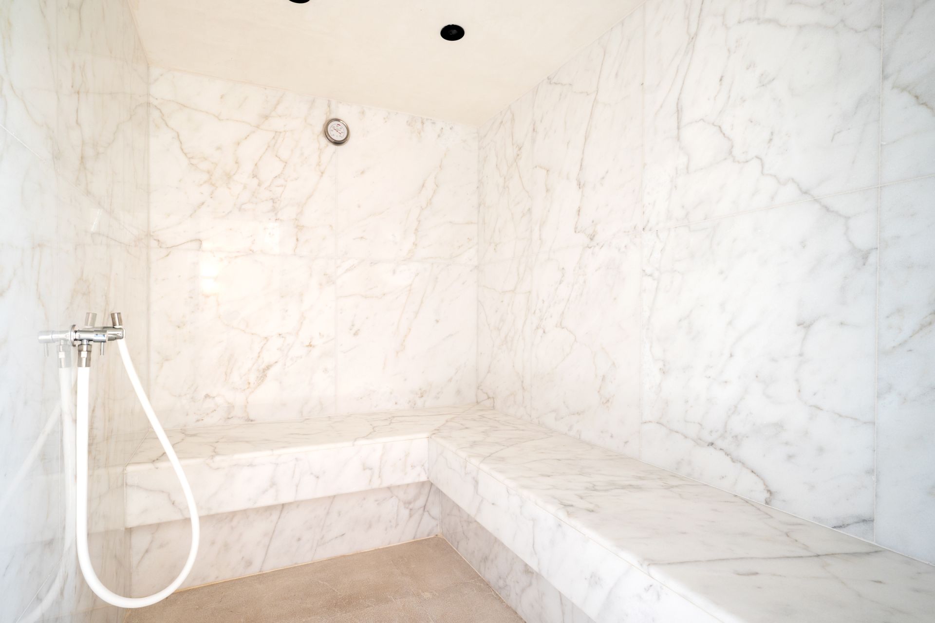 Exclusive Contemporary Rustic Estate in Puntiró, Palma de Mallorca — Image 17