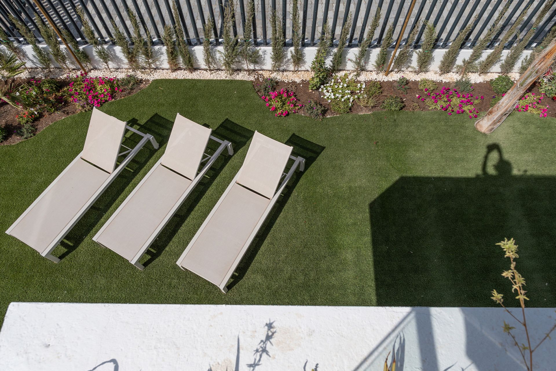 033773 — Image 6