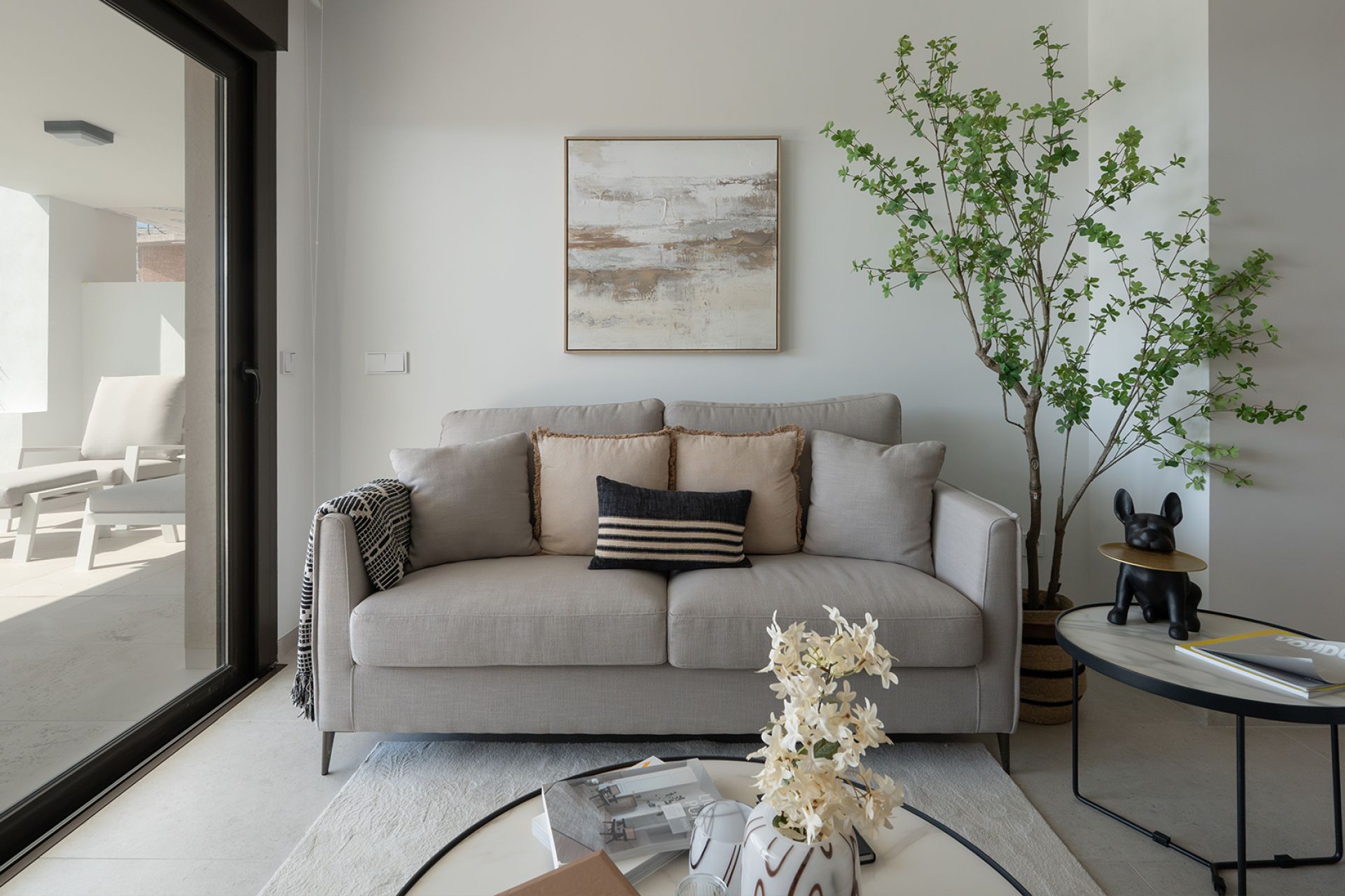 291608 — Image 32