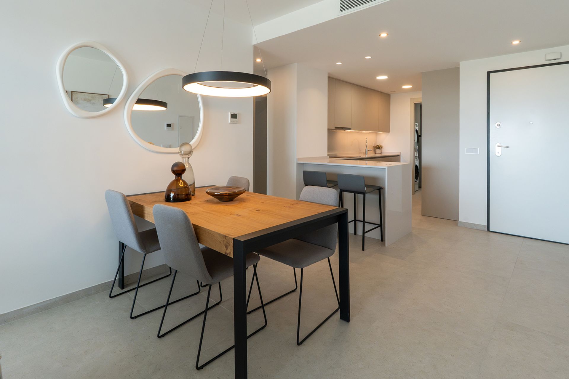 291658 — Image 27
