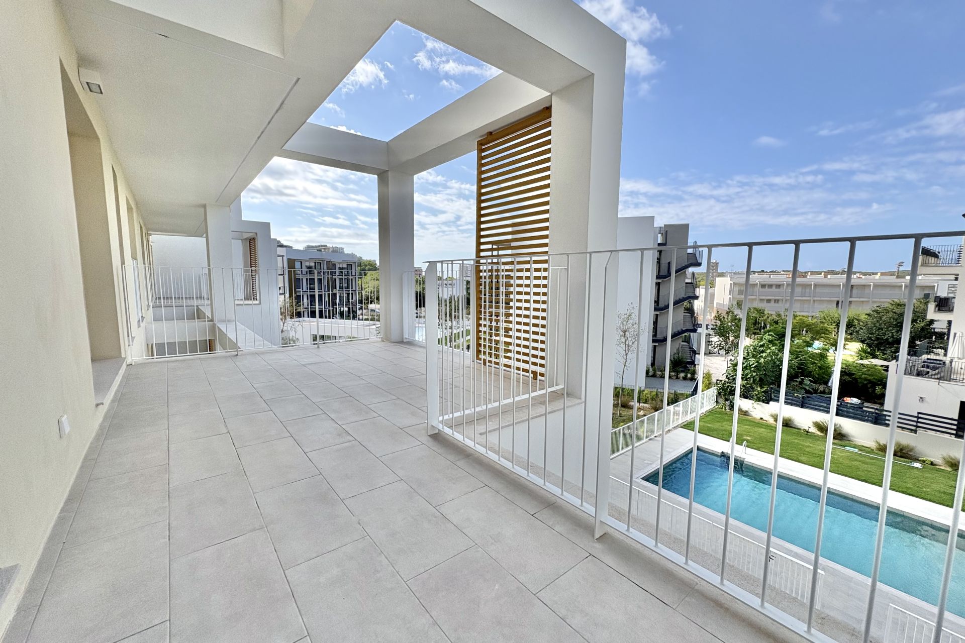 3-bedroom apartment for rent in Palmanova, Calvià — Image 2