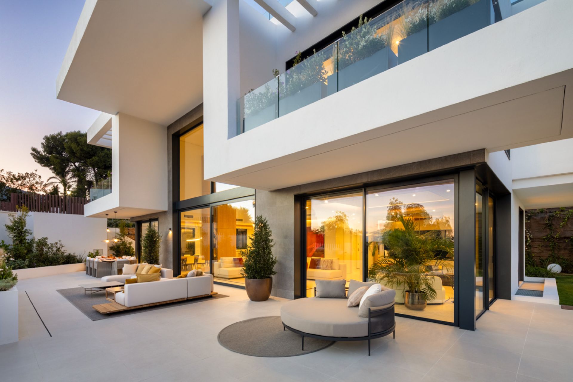 Villa in Marbella — Image 2