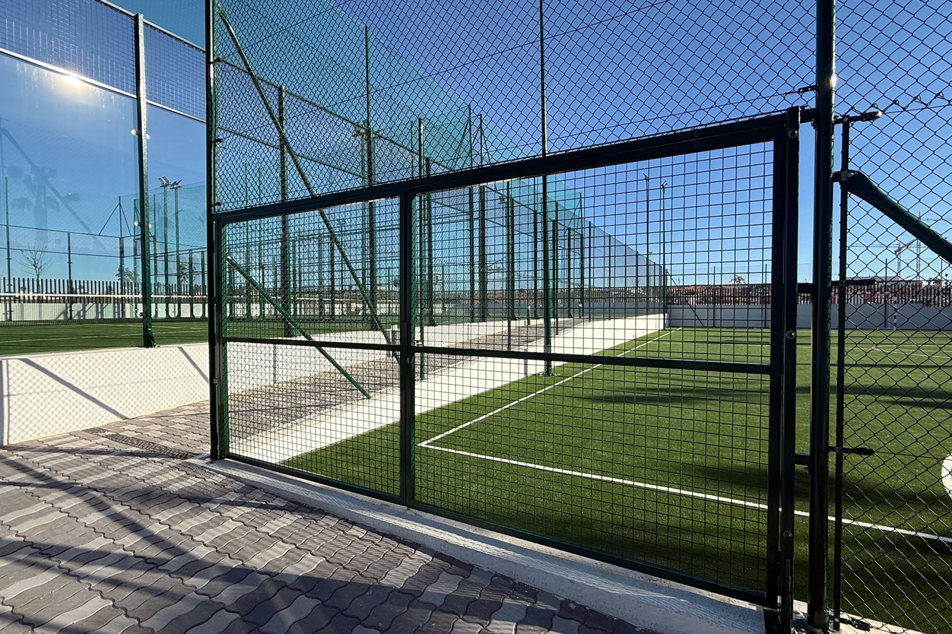 033798 — Image 6