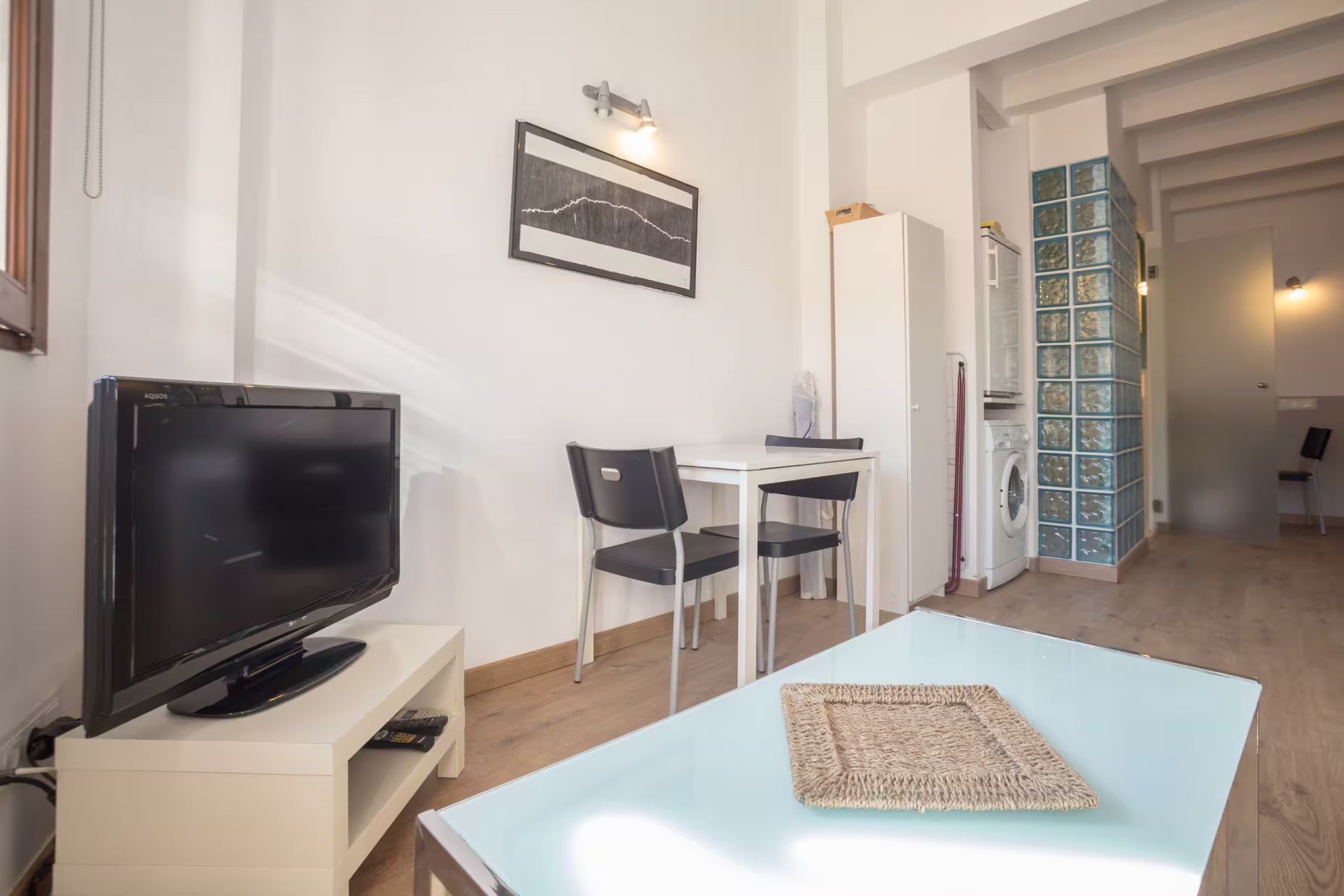 3 Studios zum Verkauf in Casco Antiguo, Palma de Mallorca, hohe Rentabilität — Image 1