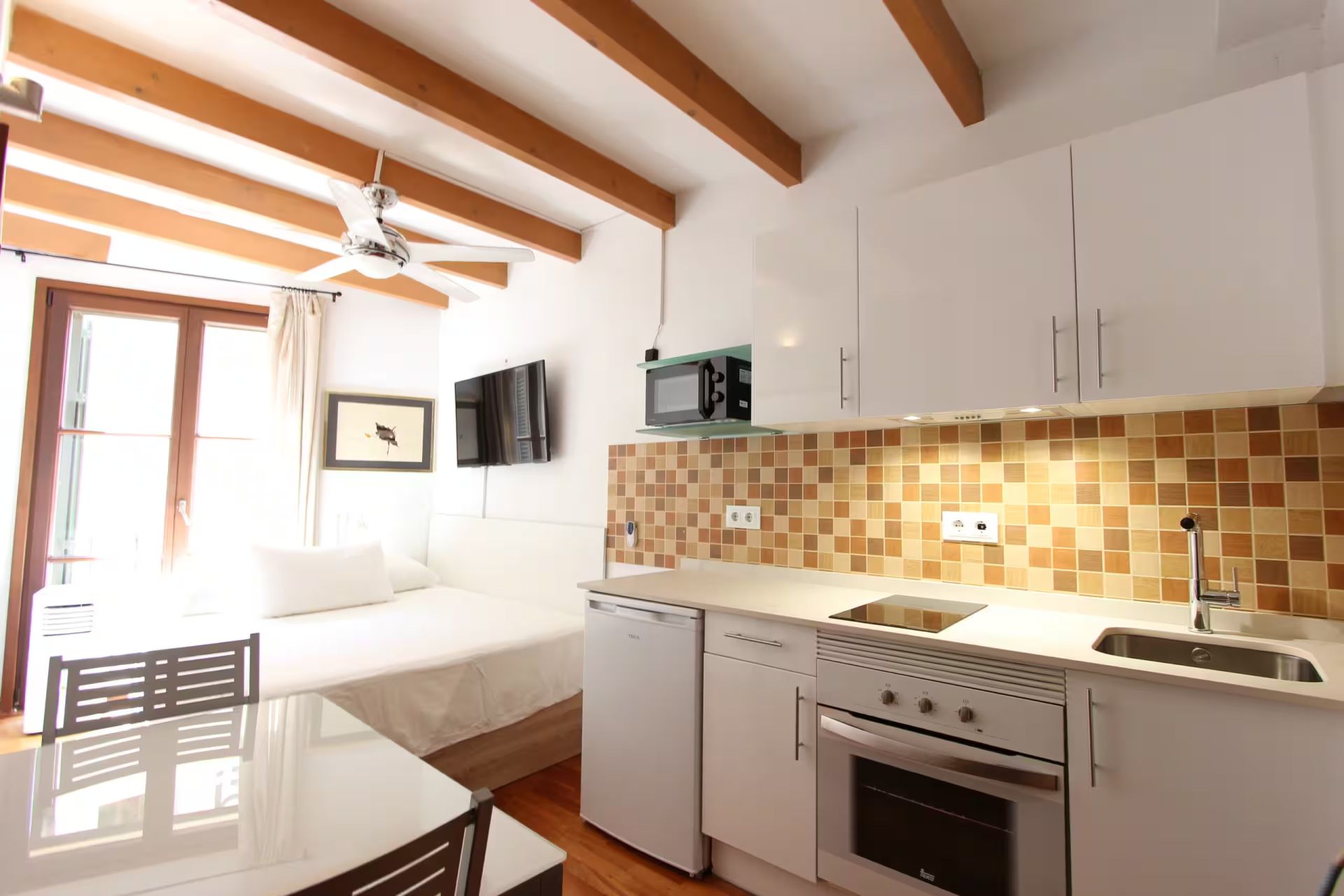 3 Studios zum Verkauf in Casco Antiguo, Palma de Mallorca, hohe Rentabilität — Image 13