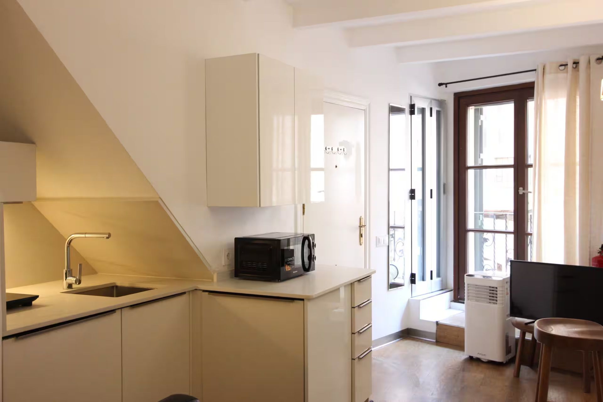 3 Studios zum Verkauf in Casco Antiguo, Palma de Mallorca, hohe Rentabilität — Image 18