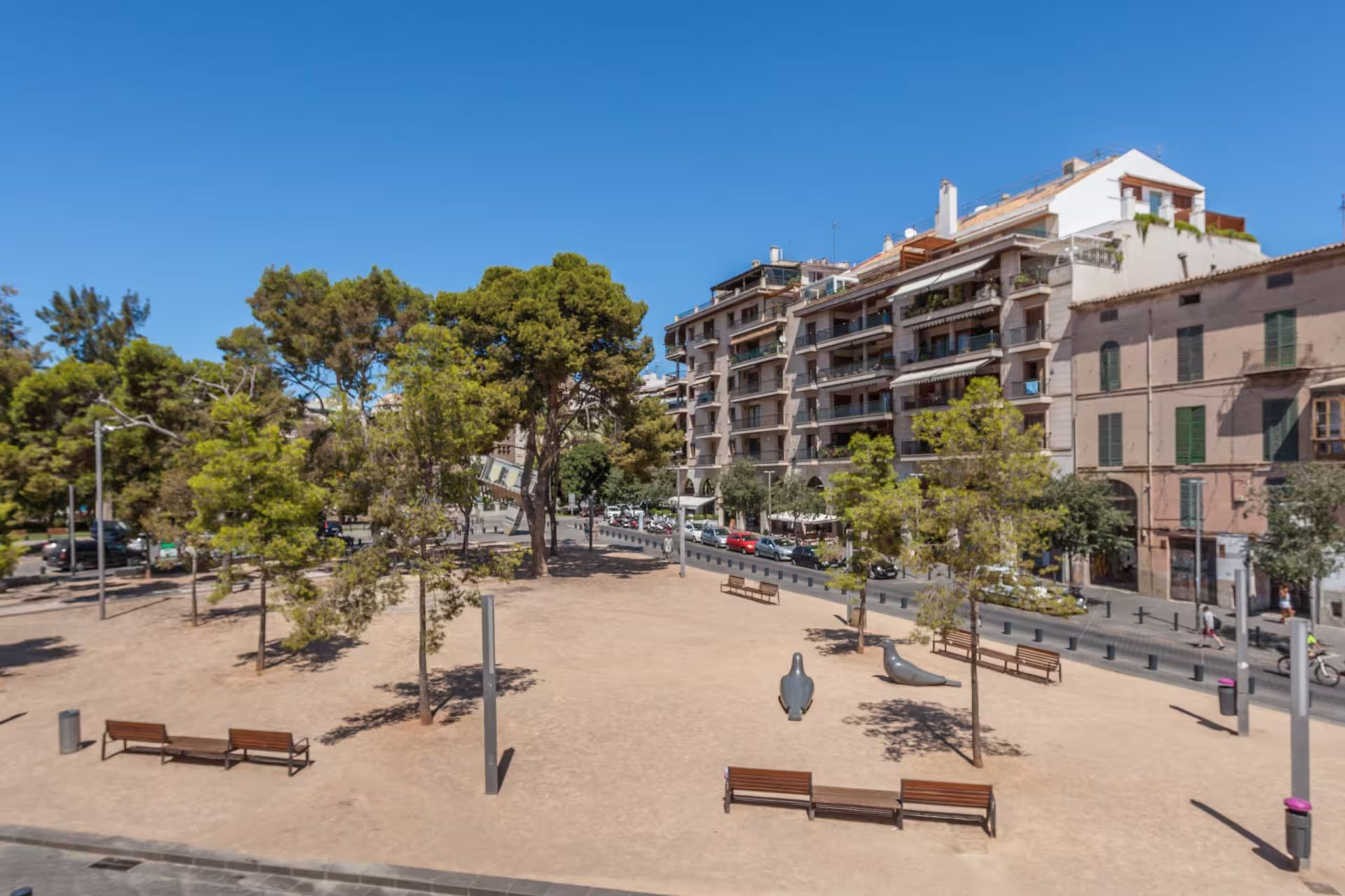 3 renovierte Apartments mit Rentabilität in Casco Antiguo, Palma — Image 1