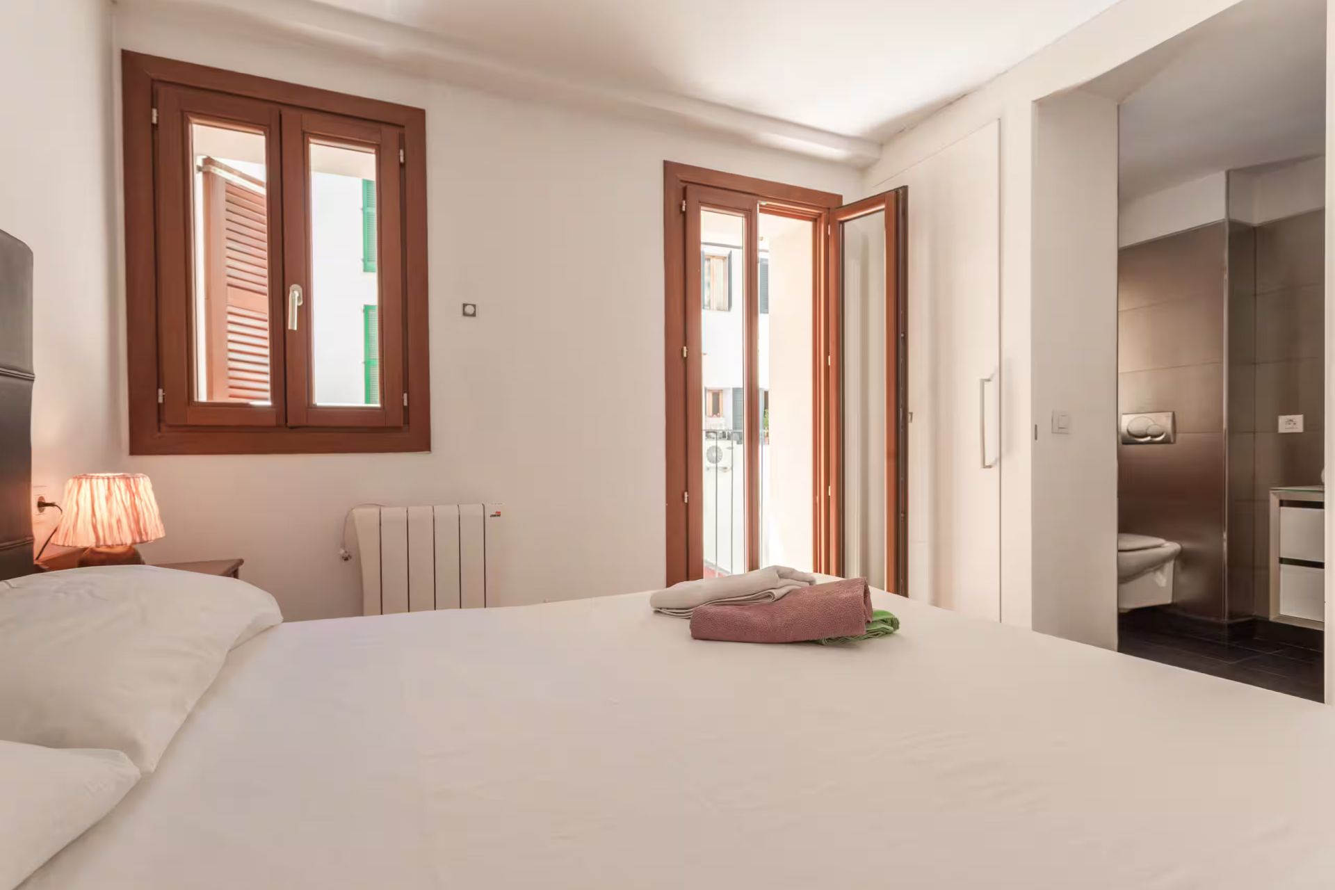 3 renovierte Apartments mit Rentabilität in Casco Antiguo, Palma — Image 9