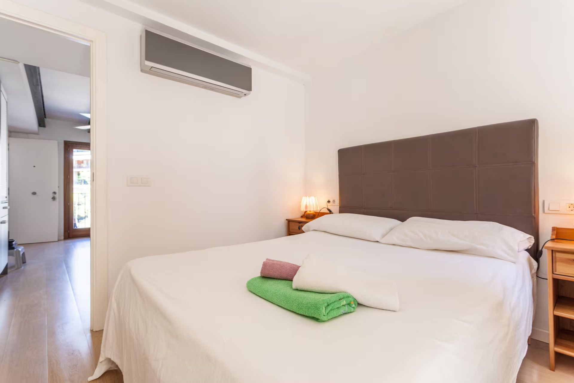 3 renovierte Apartments mit Rentabilität in Casco Antiguo, Palma — Image 10