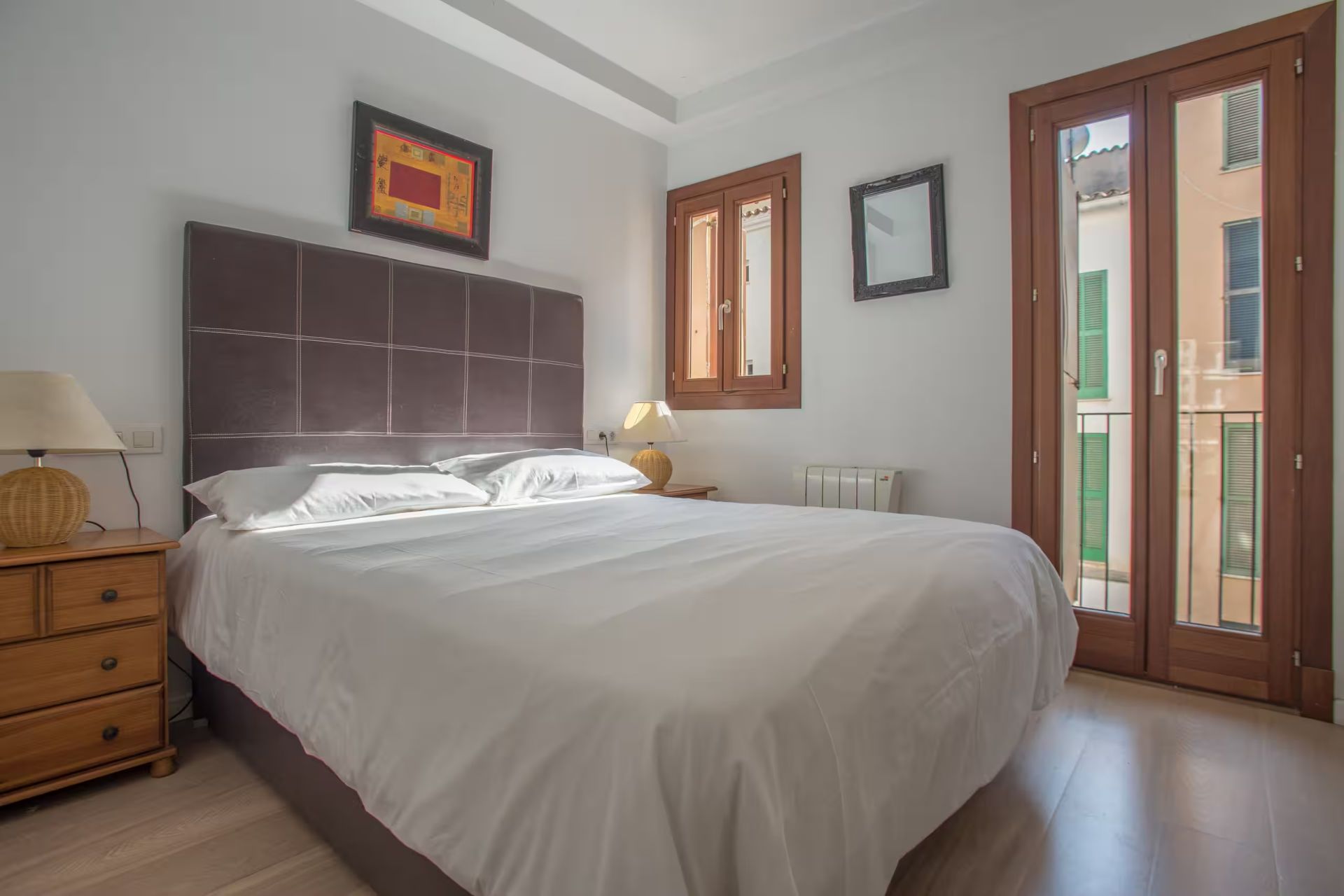 3 renovierte Apartments mit Rentabilität in Casco Antiguo, Palma — Image 11