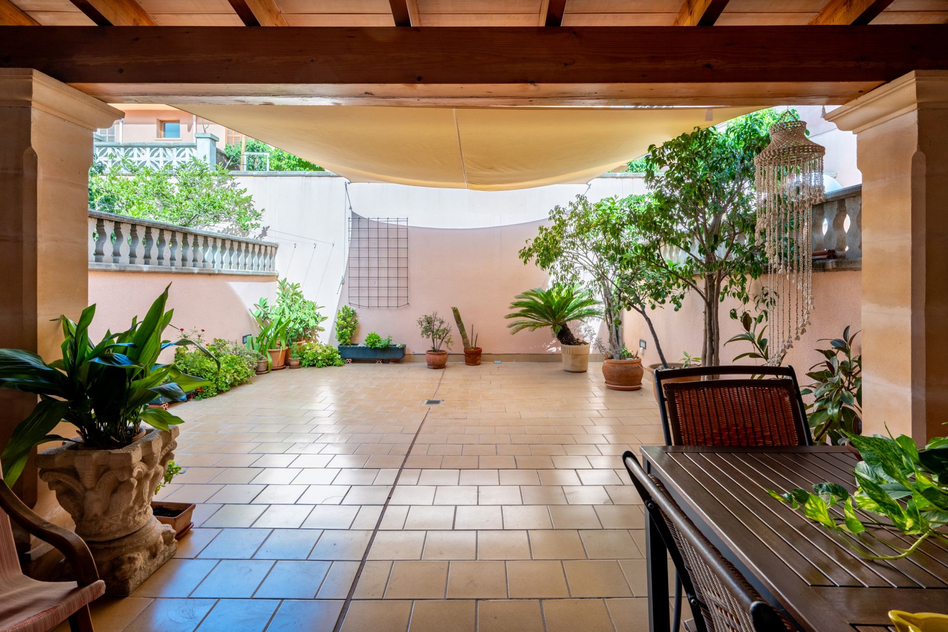 Semi-detached house for sale in Son Espanyolet with a spacious garage and a large courtyard. — Image 1