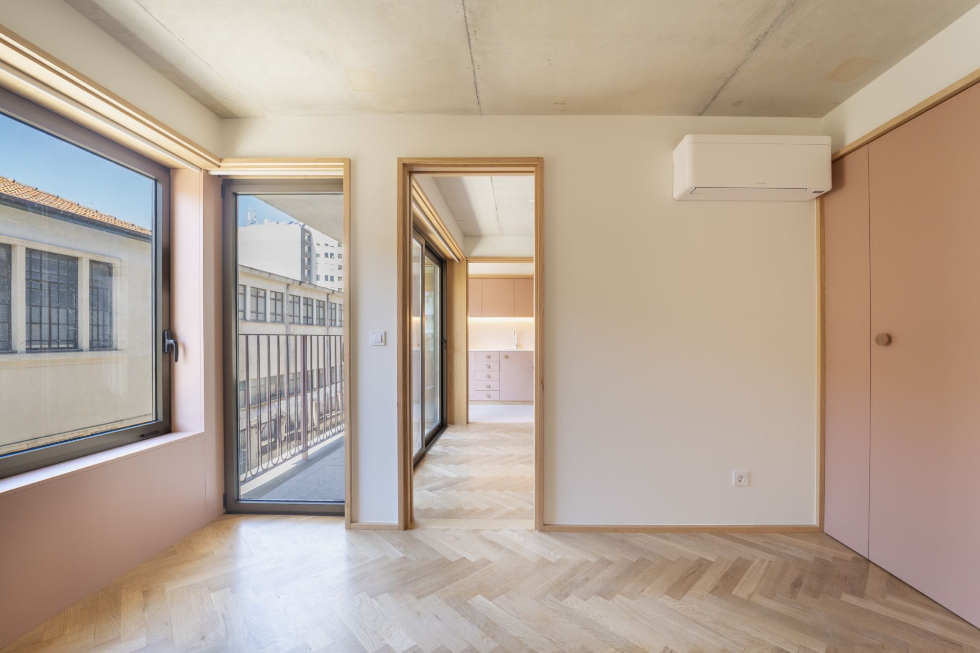 Apartment in Porto — Image 10