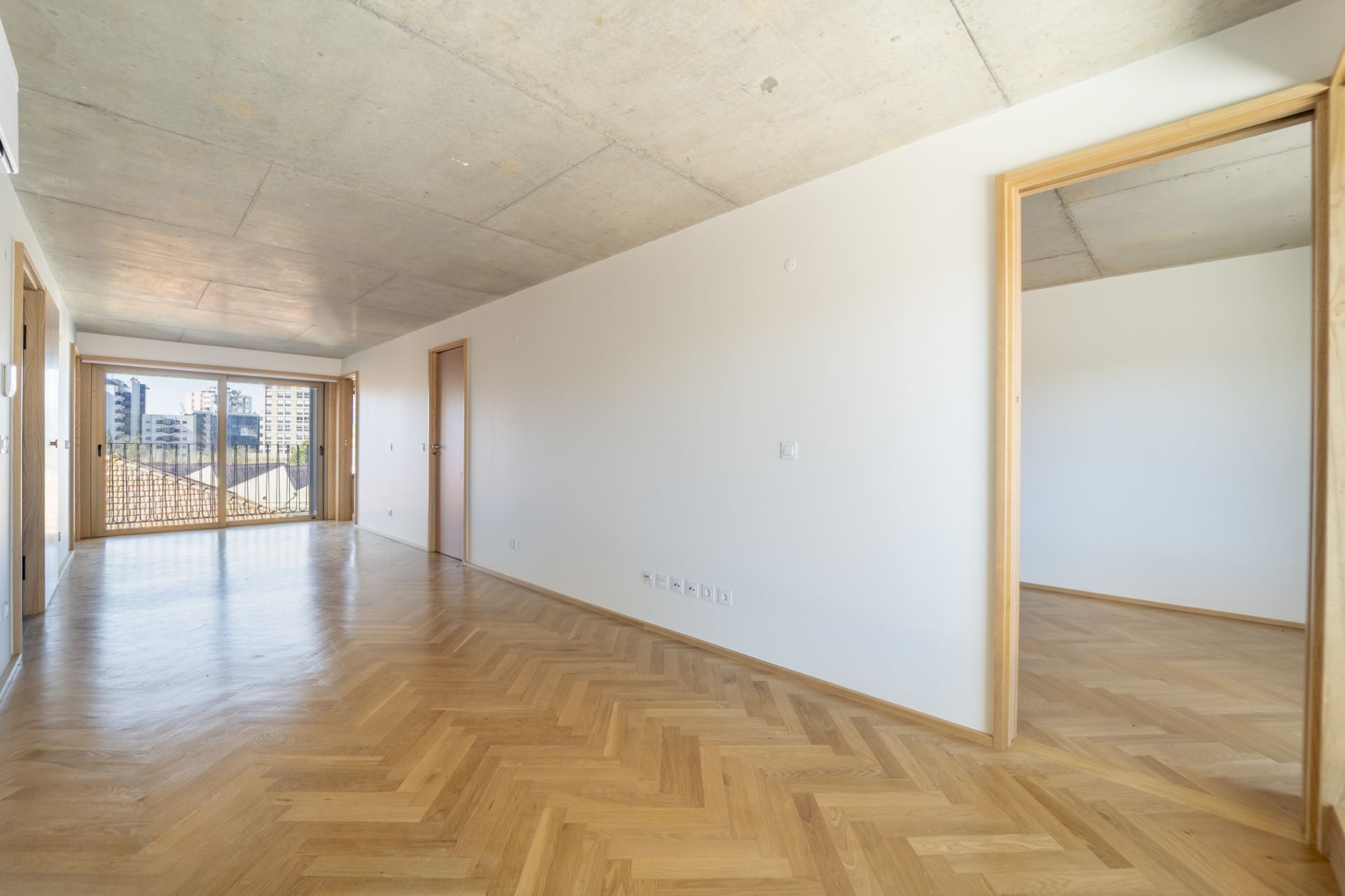 Apartment in Porto — Image 28