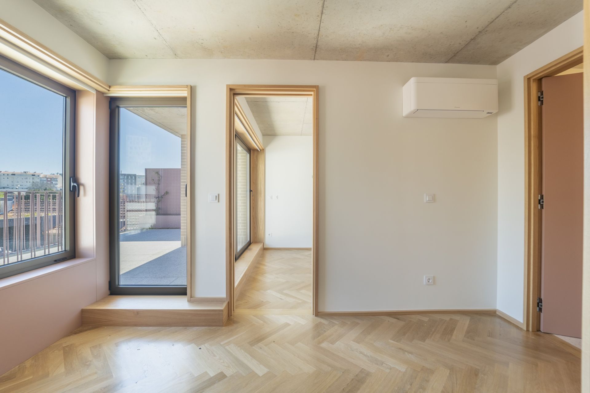 Apartment in Porto — Image 42