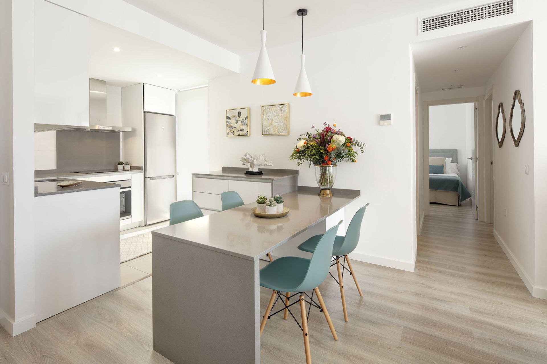 Apartments and Penthouses in Marbella with Sea Views — Image 4