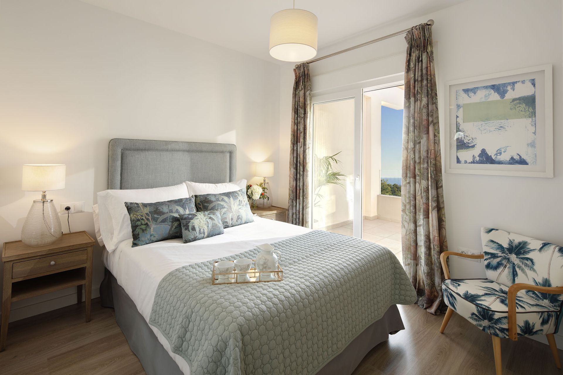 Apartments and Penthouses in Marbella with Sea Views — Image 10