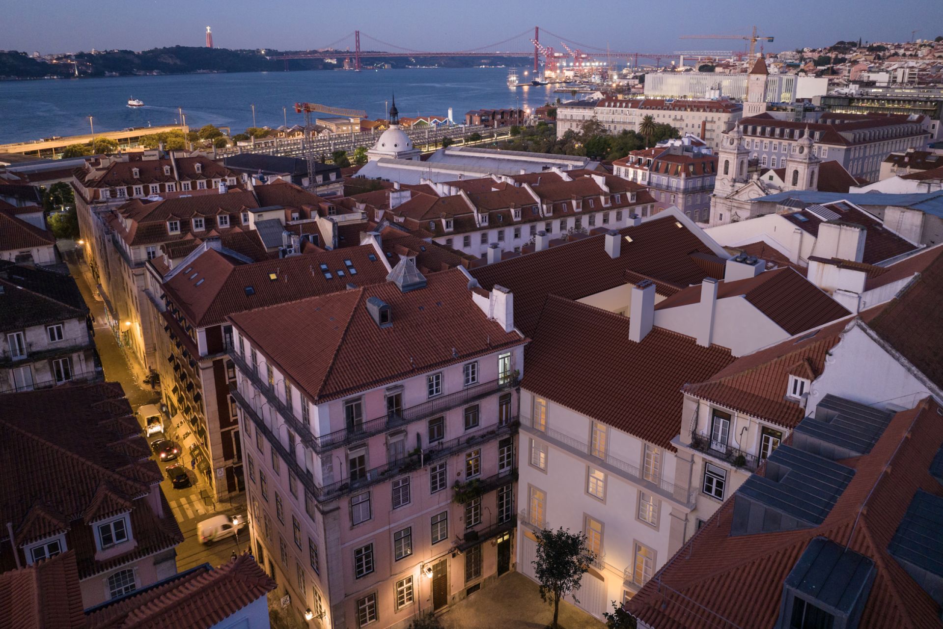 Apartment in Lisboa — Image 6