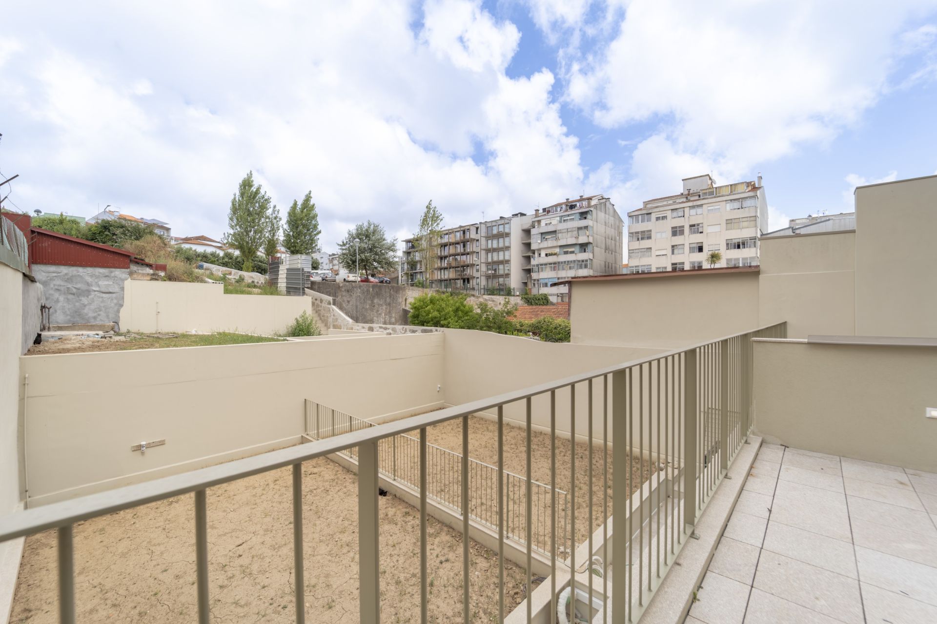 Apartment in Porto — Image 4