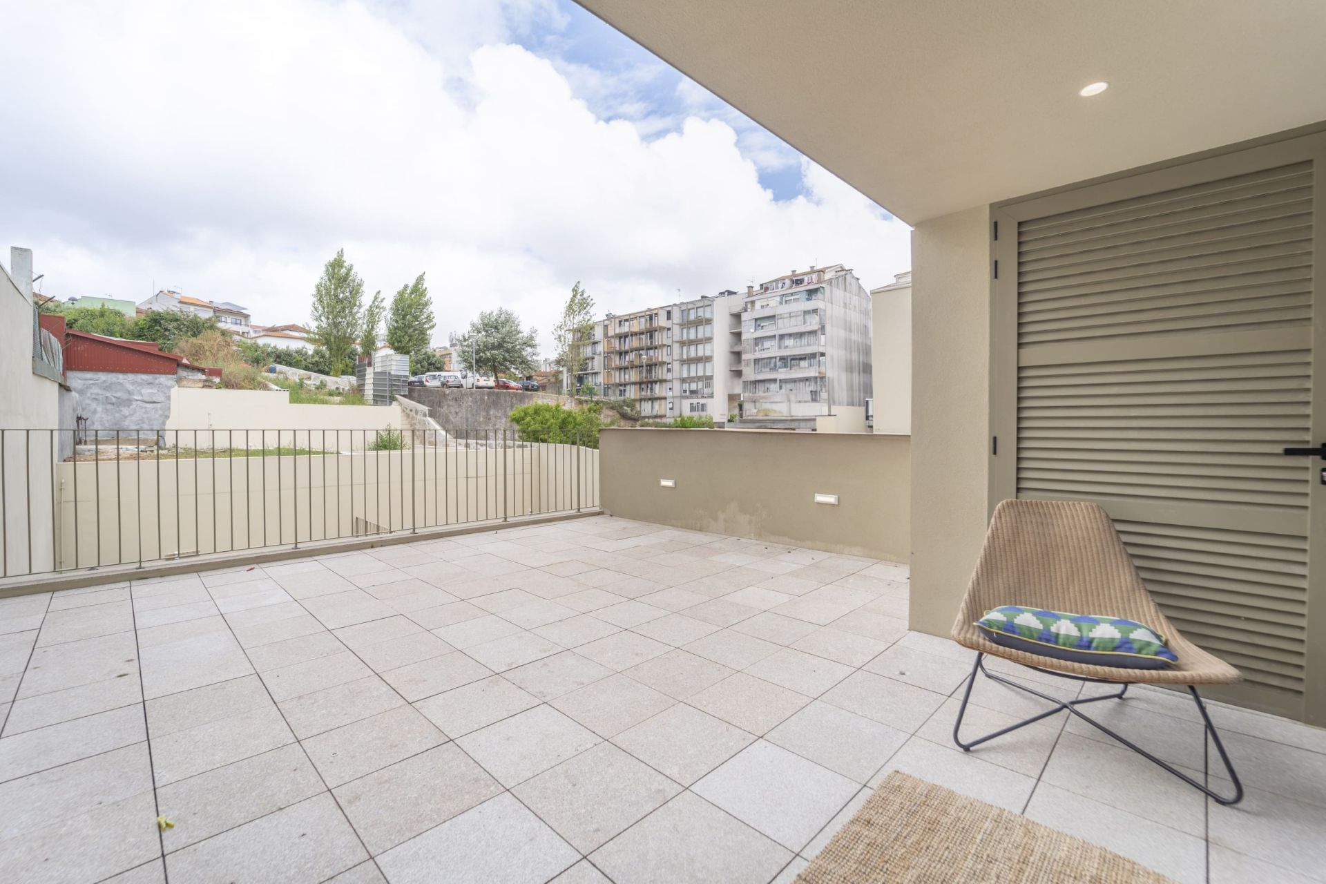 Apartment in Porto — Image 39