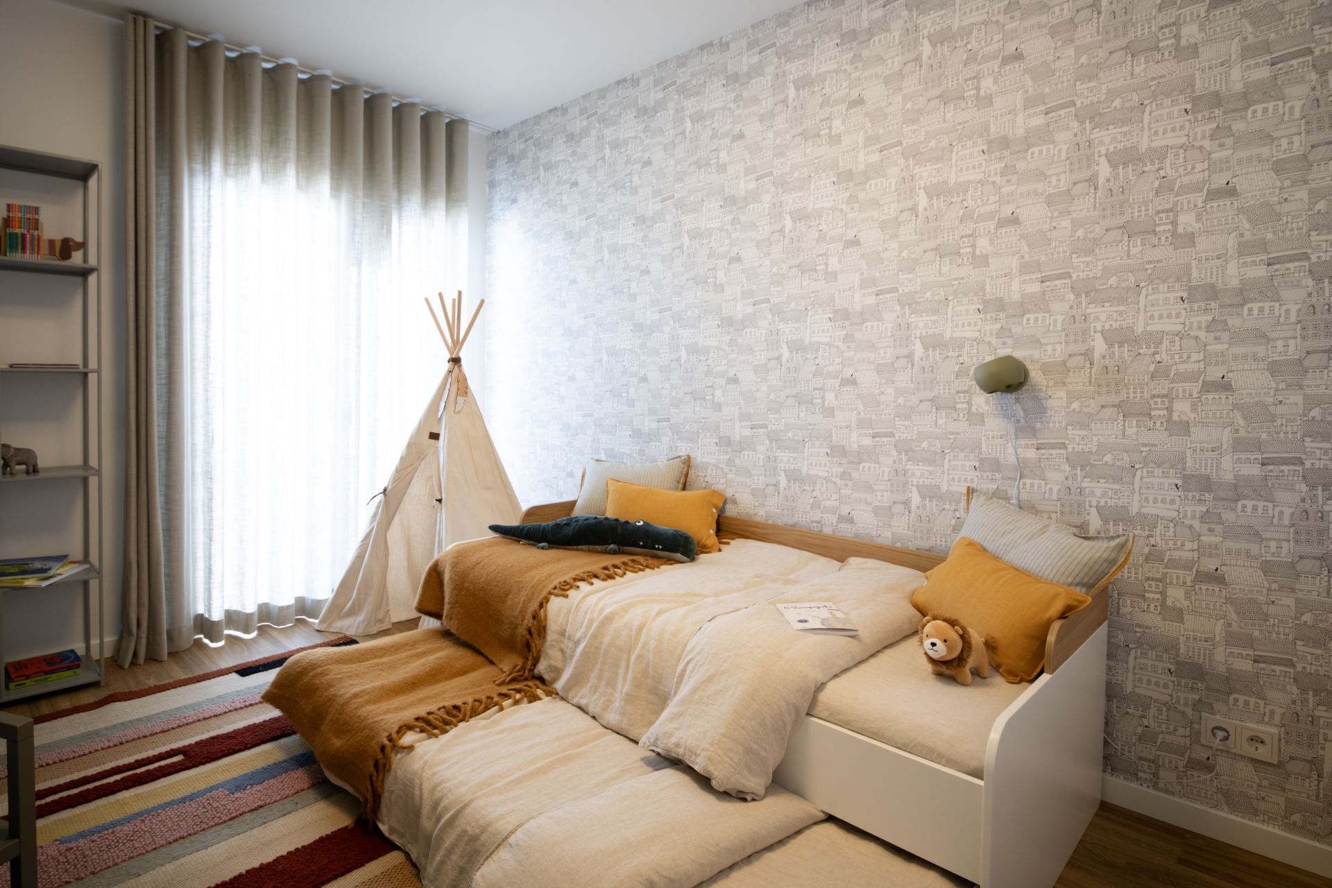 Apartment in Santo António dos Cavaleiros — Image 29