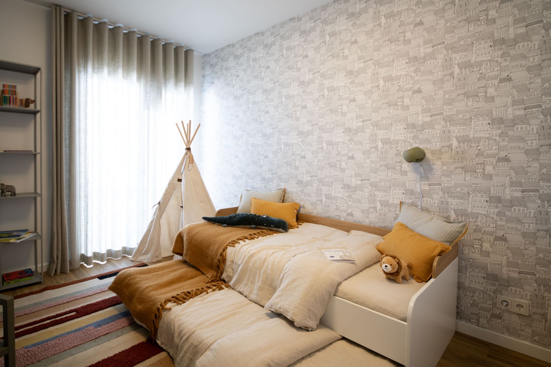 Penthouse in Santo António dos Cavaleiros — Image 30