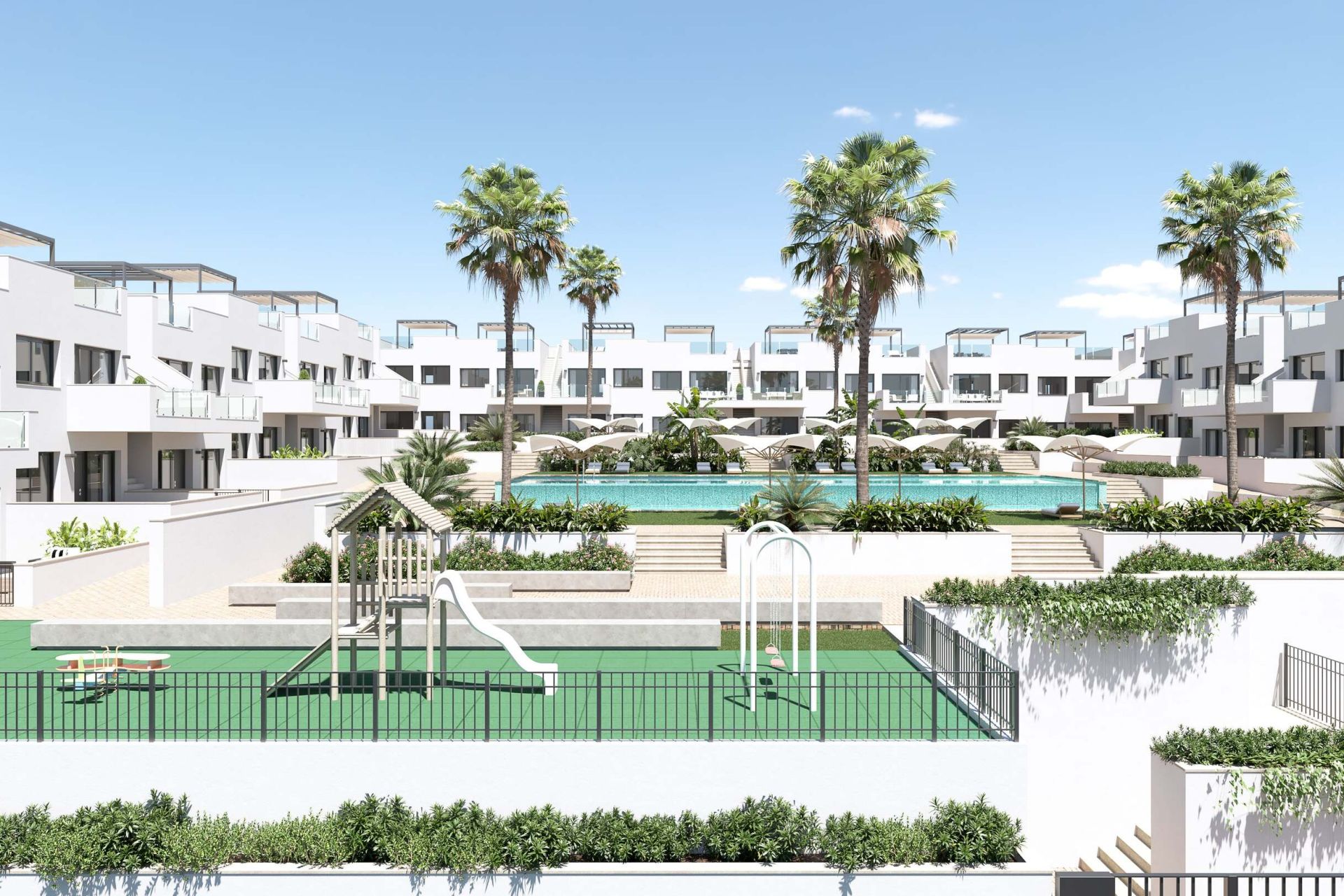 Bungalows in Torrevieja with Pool and Jacuzzi — Image 19