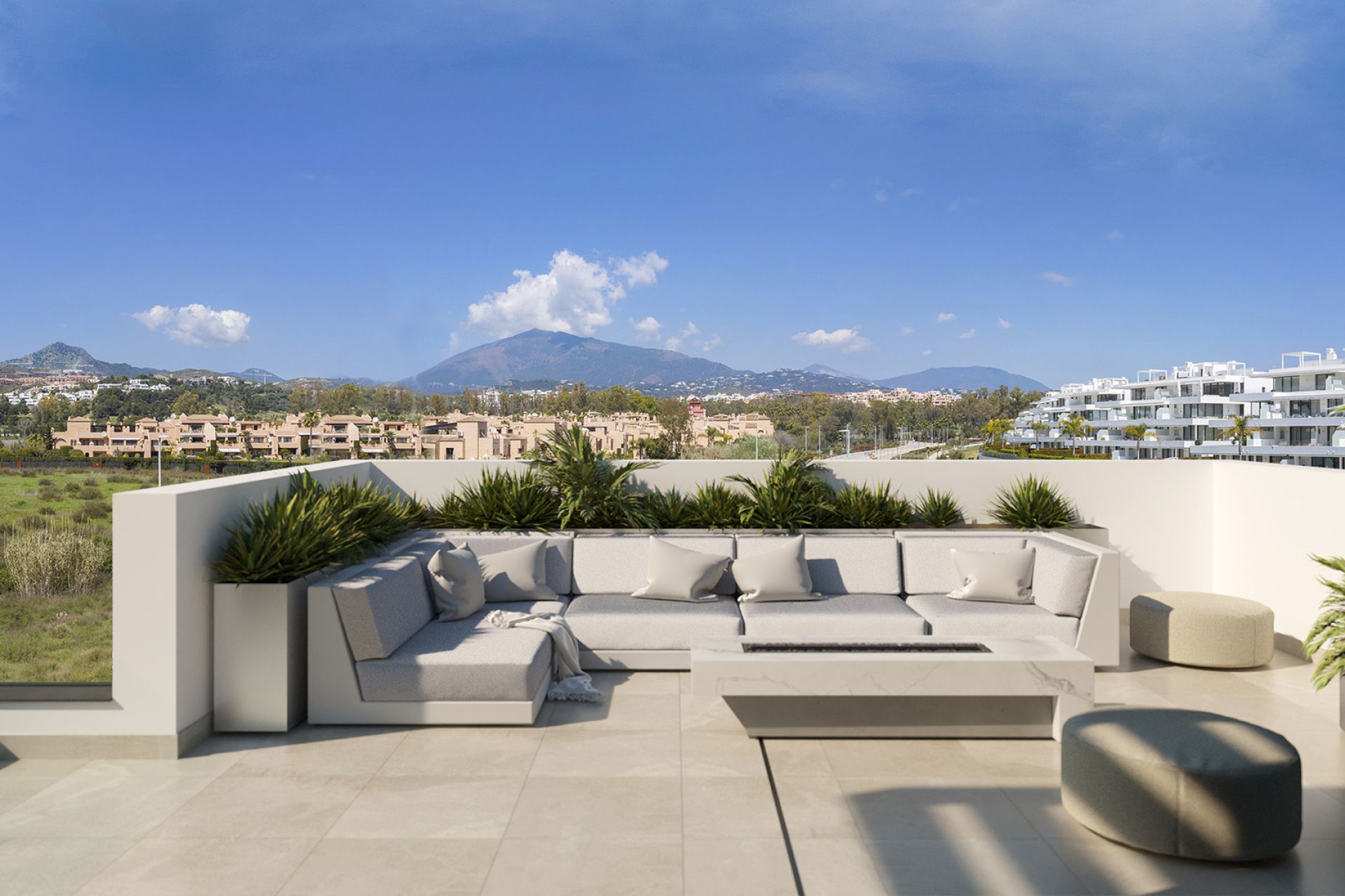 Exclusive Townhouses in Estepona — Image 7