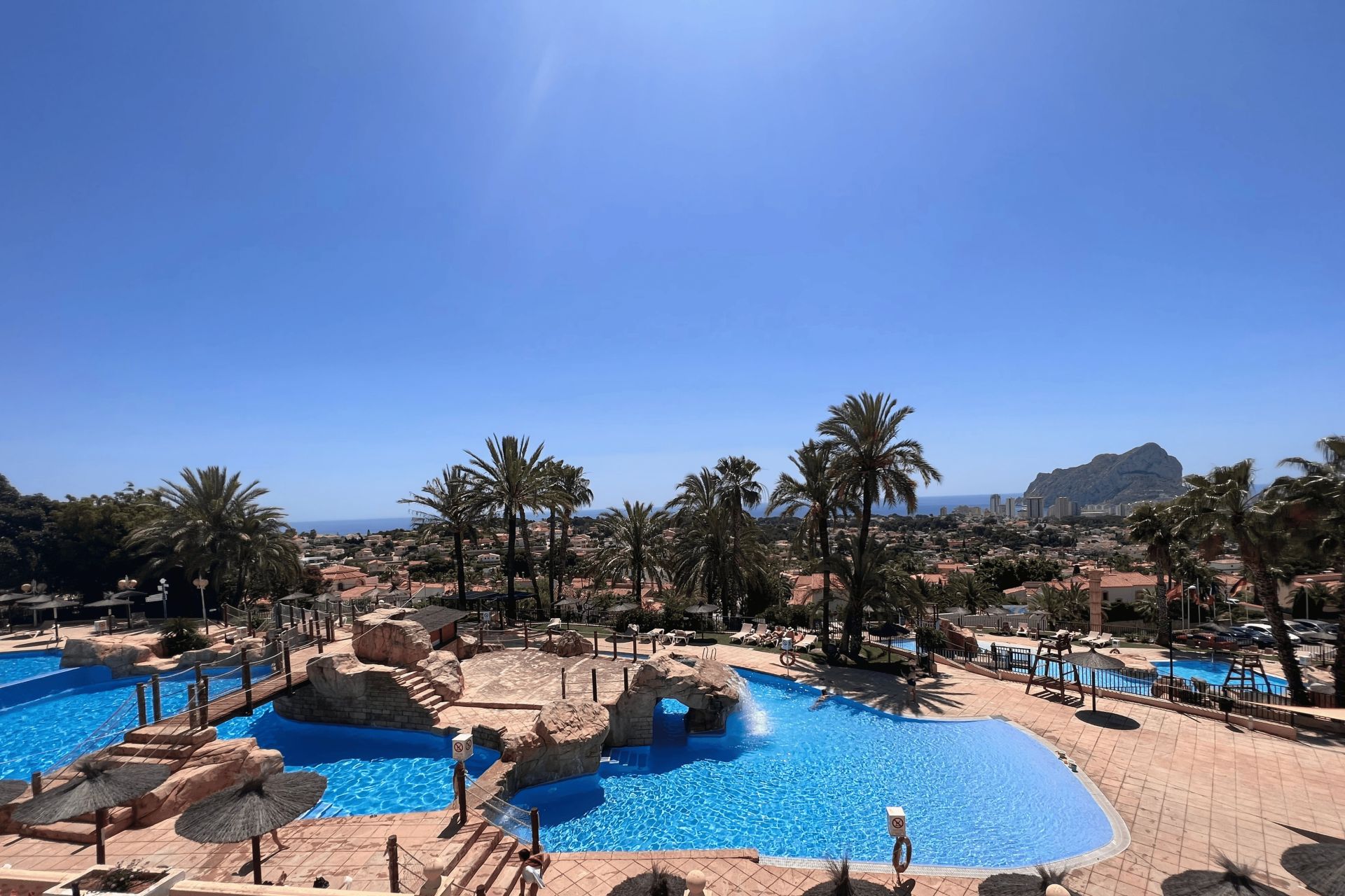 Residential in Calpe with Sea Views — Image 4