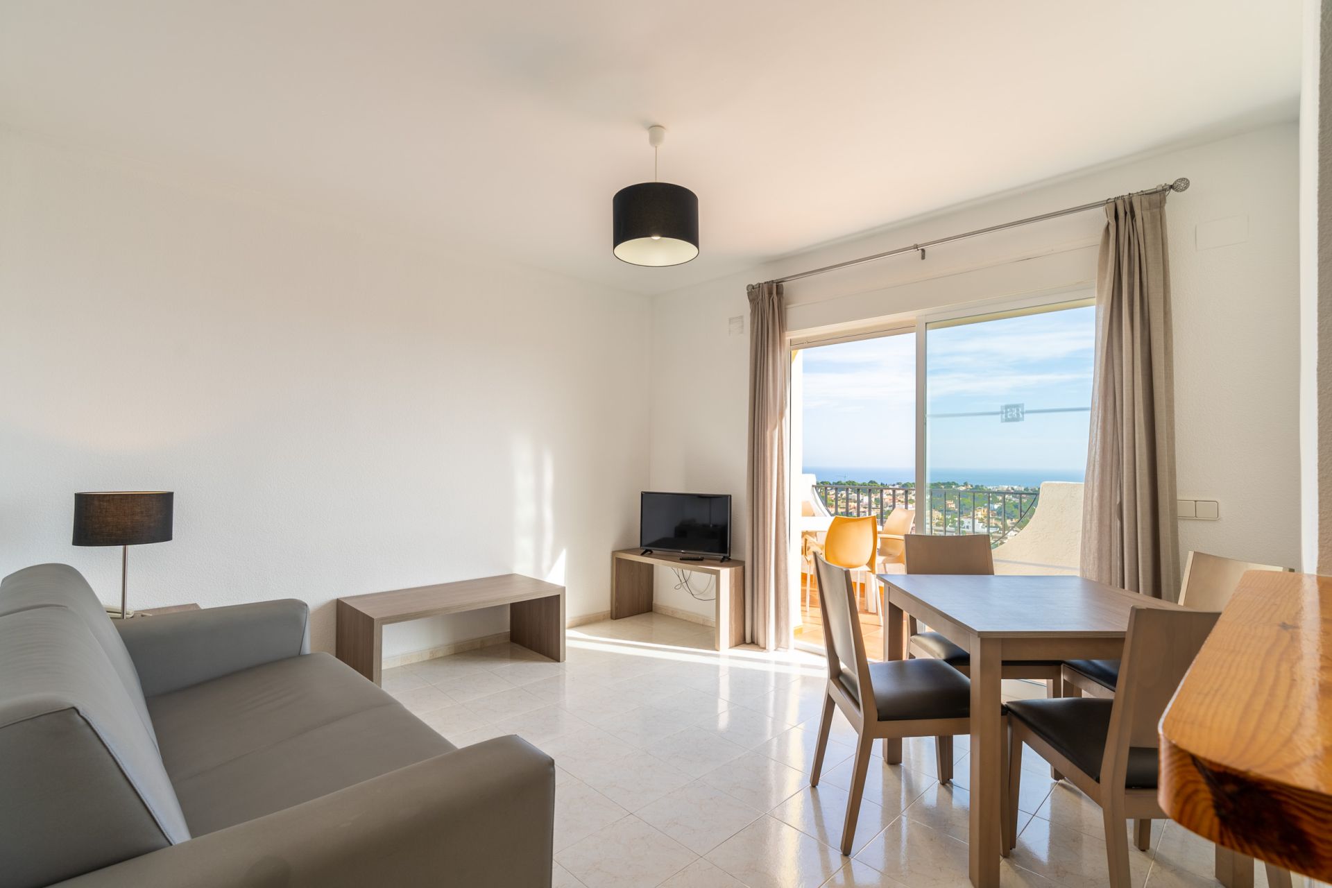 Residential in Calpe with Sea Views — Image 5