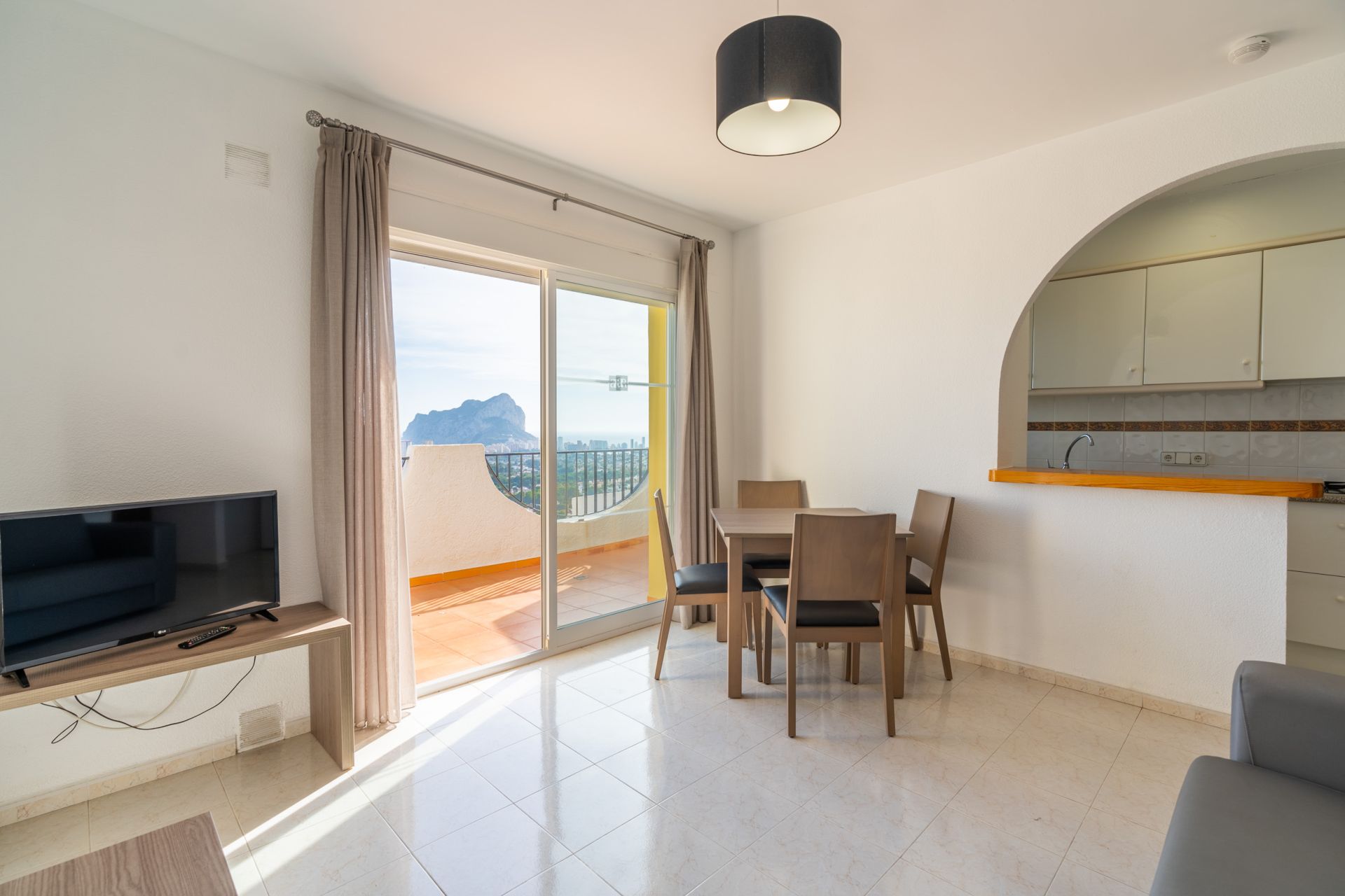 Residential in Calpe with Sea Views — Image 8