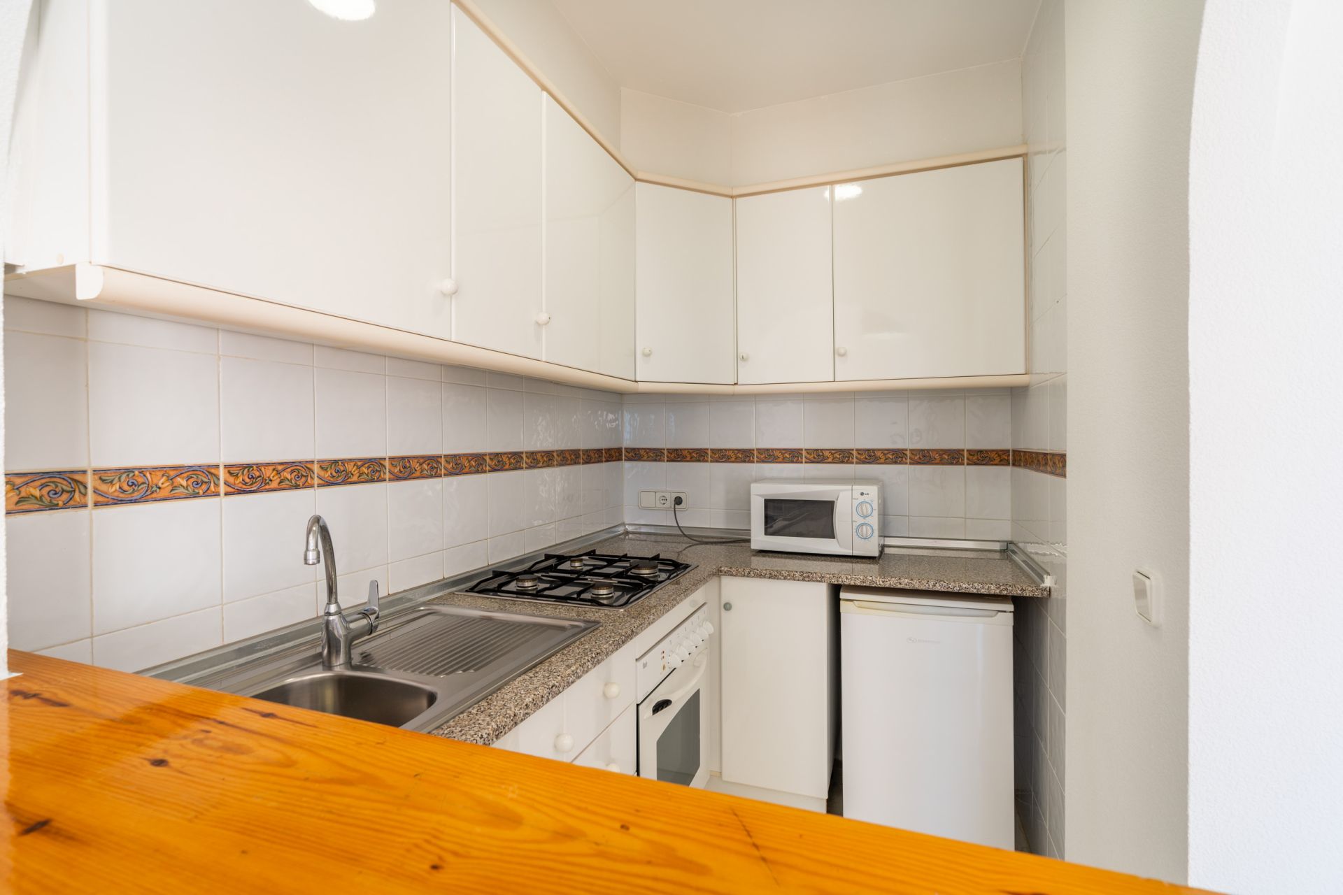Residential in Calpe with Sea Views — Image 23